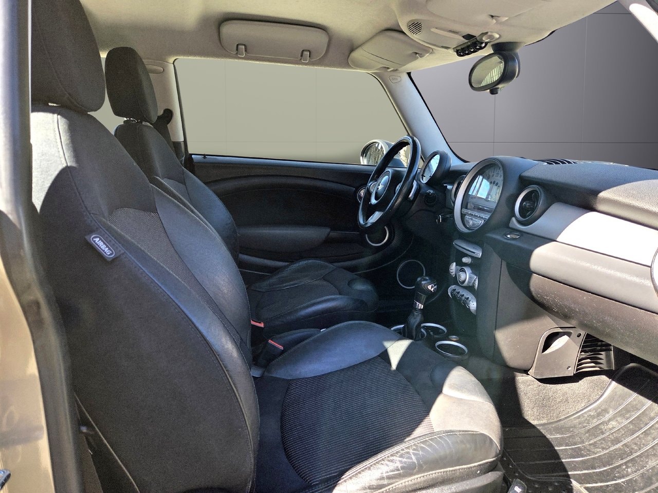 MINI Cooper Automatic, 6-trins, 120ps, 2007