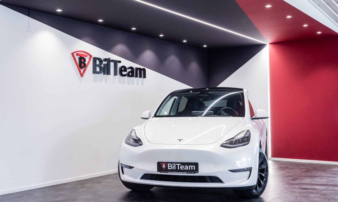Tesla Model Y 514 hp
