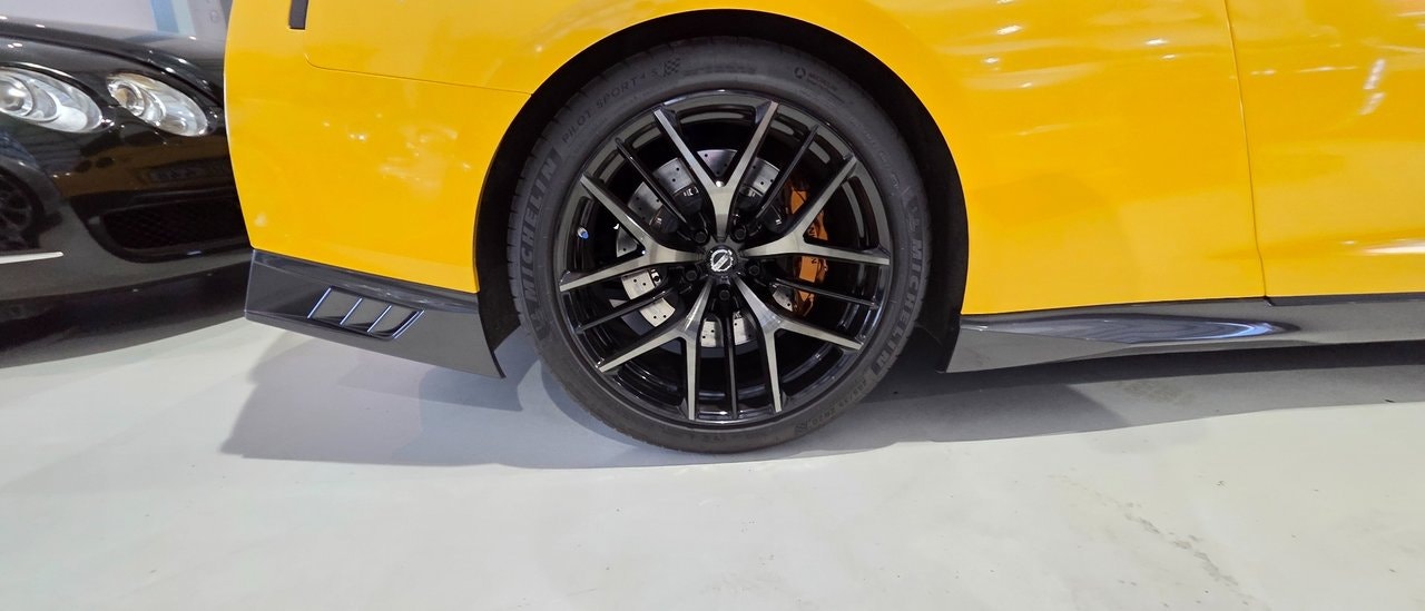 Nissan GT-R 3.8 V6 4x4 DCT, 570hp, 2017