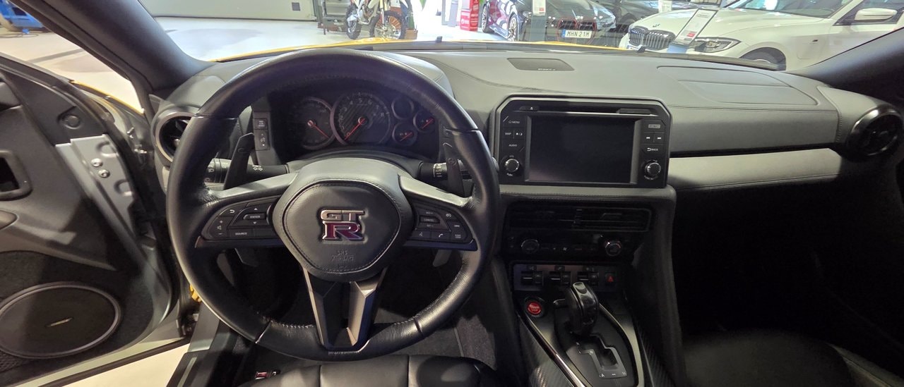 Nissan GT-R 3.8 V6 4x4 DCT, 570hp, 2017