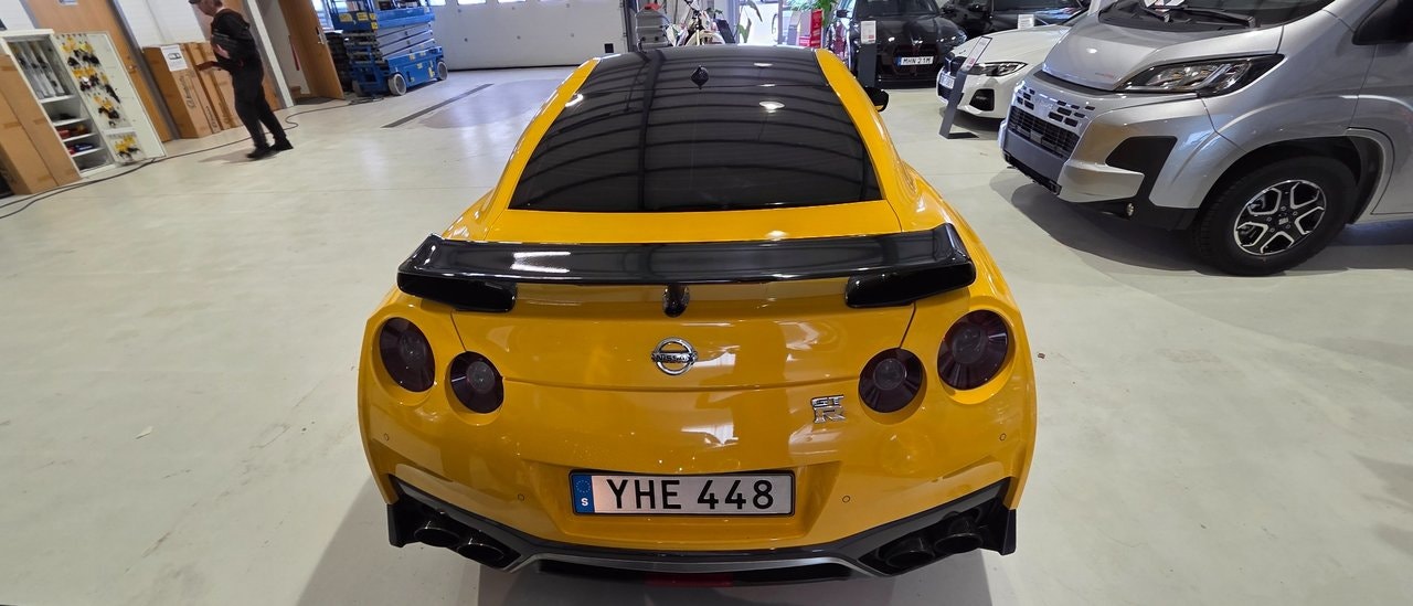 Nissan GT-R 3.8 V6 4x4 DCT, 570hp, 2017