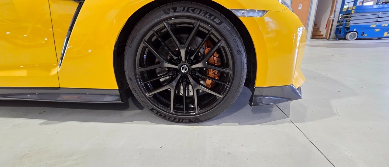 Nissan GT-R 3.8 V6 4x4 DCT, 570hp, 2017