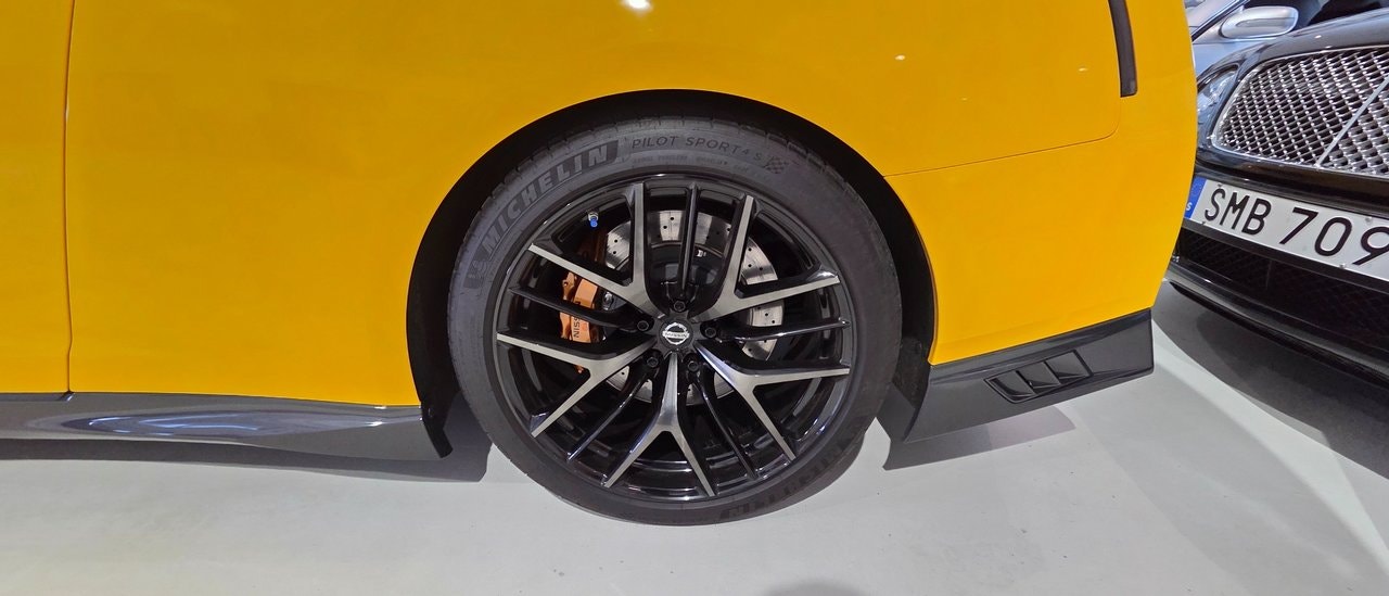 Nissan GT-R 3.8 V6 4x4 DCT, 570hp, 2017