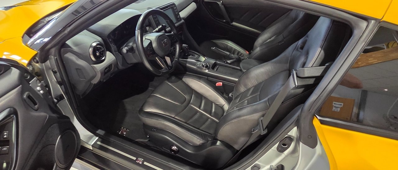 Nissan GT-R 3.8 V6 4x4 DCT, 570hp, 2017
