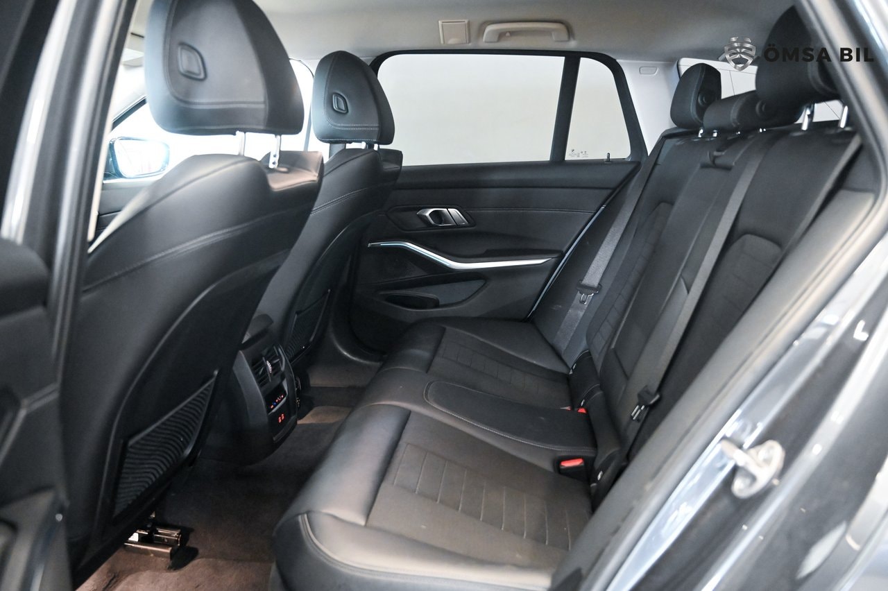 BMW 330e Touring Steptronic, 8-trins, 292ps, 2022