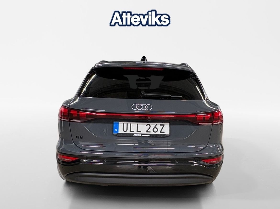Audi Q6 e-tron, 252hp, 2025