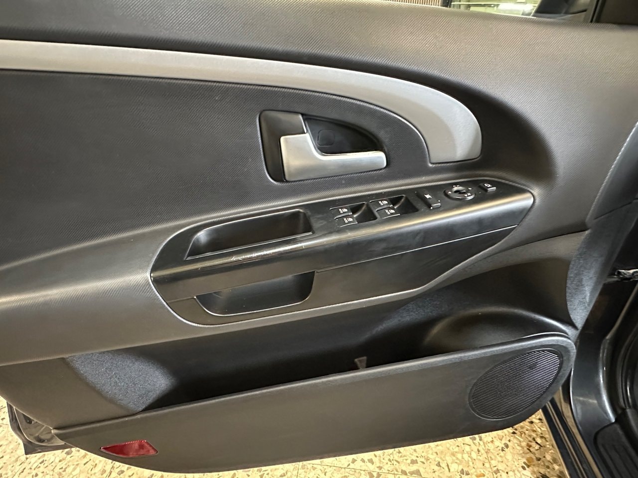 Kia cee'd 1.6 CRDi Automatic, 4-trins, 115ps, 2010