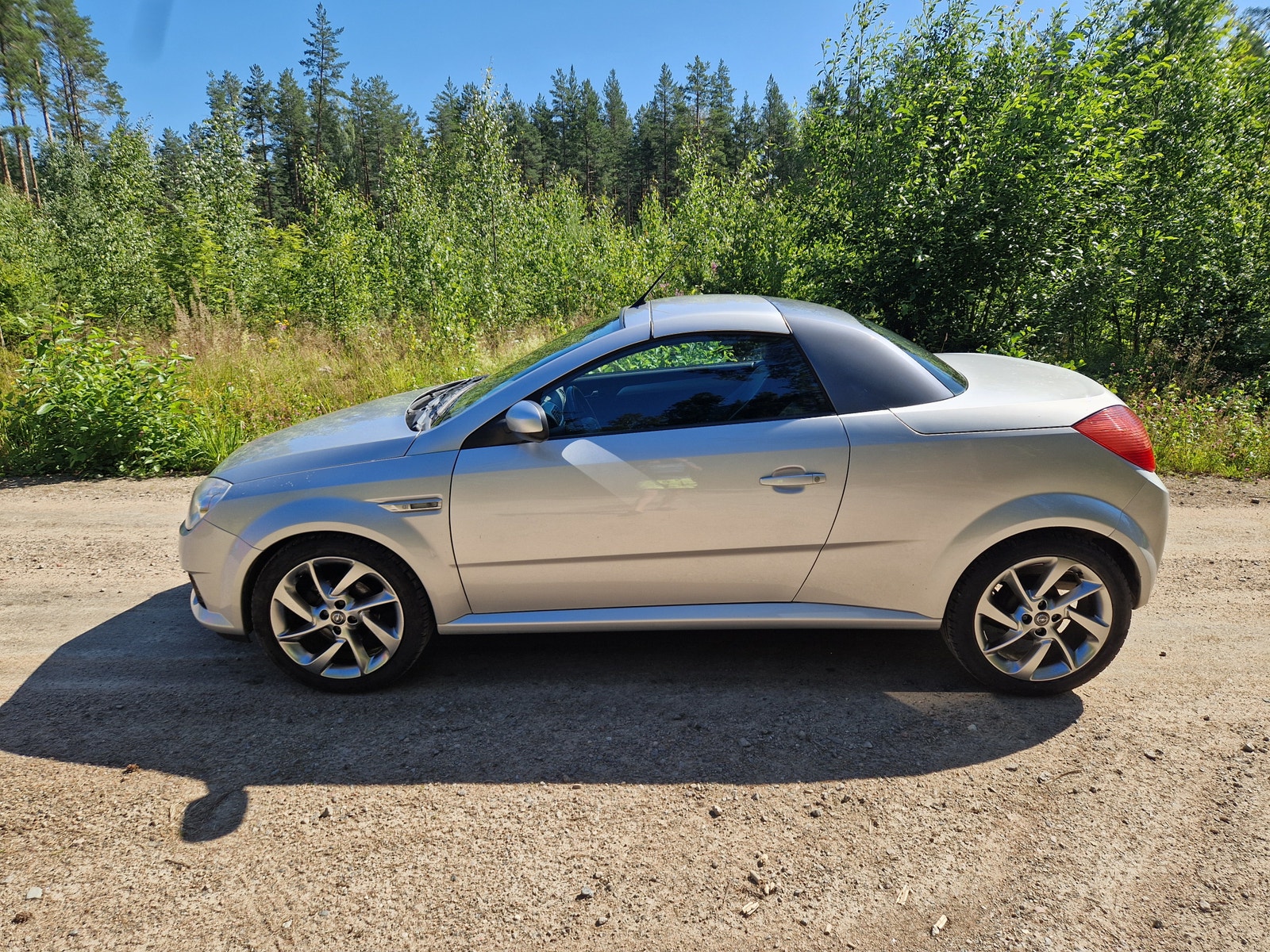 Opel Tigra TwinTop 1.3 CDTI Manual, 5-trins, 70ps, 2005