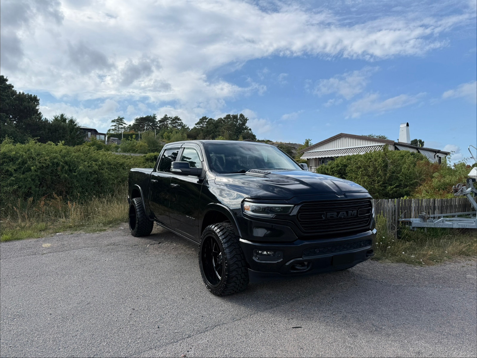 RAM 1500 Crew Cab 5.7 V8 HEMI Flex Fuel 4x4 TorqueFlite, 395hk, 2021