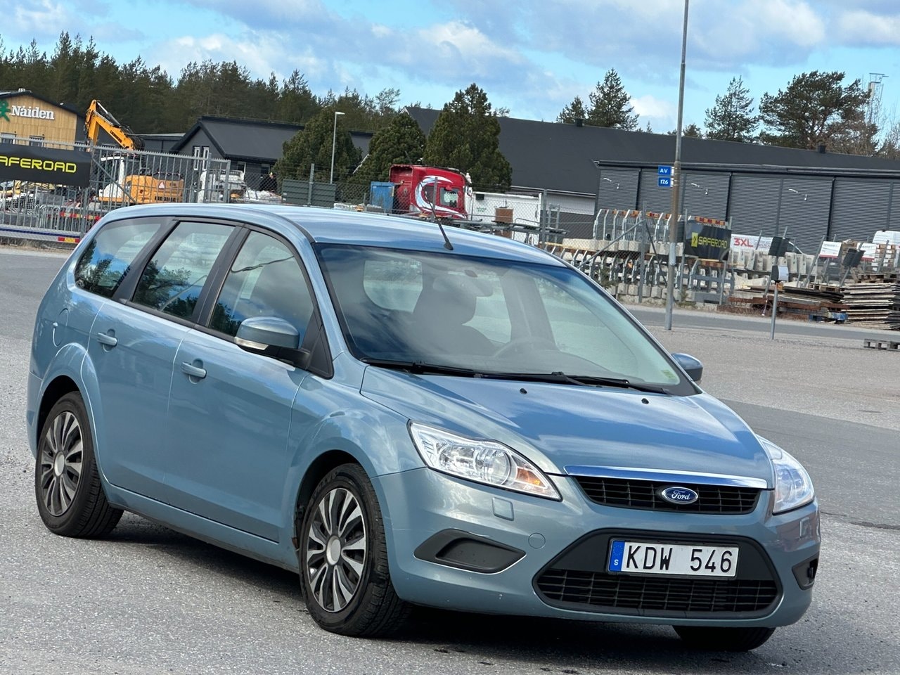 Ford Focus Kombi 1.6 TDCi Trend — bild 5 av 12