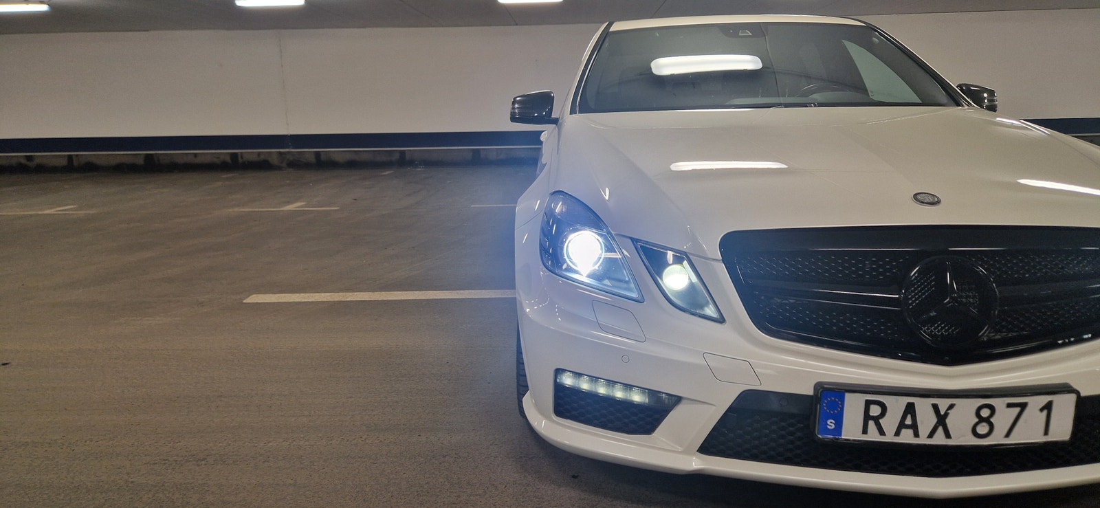 Mercedes-Benz E 63 AMG AMG SpeedShift MCT 7-trins, 525ps, 2010