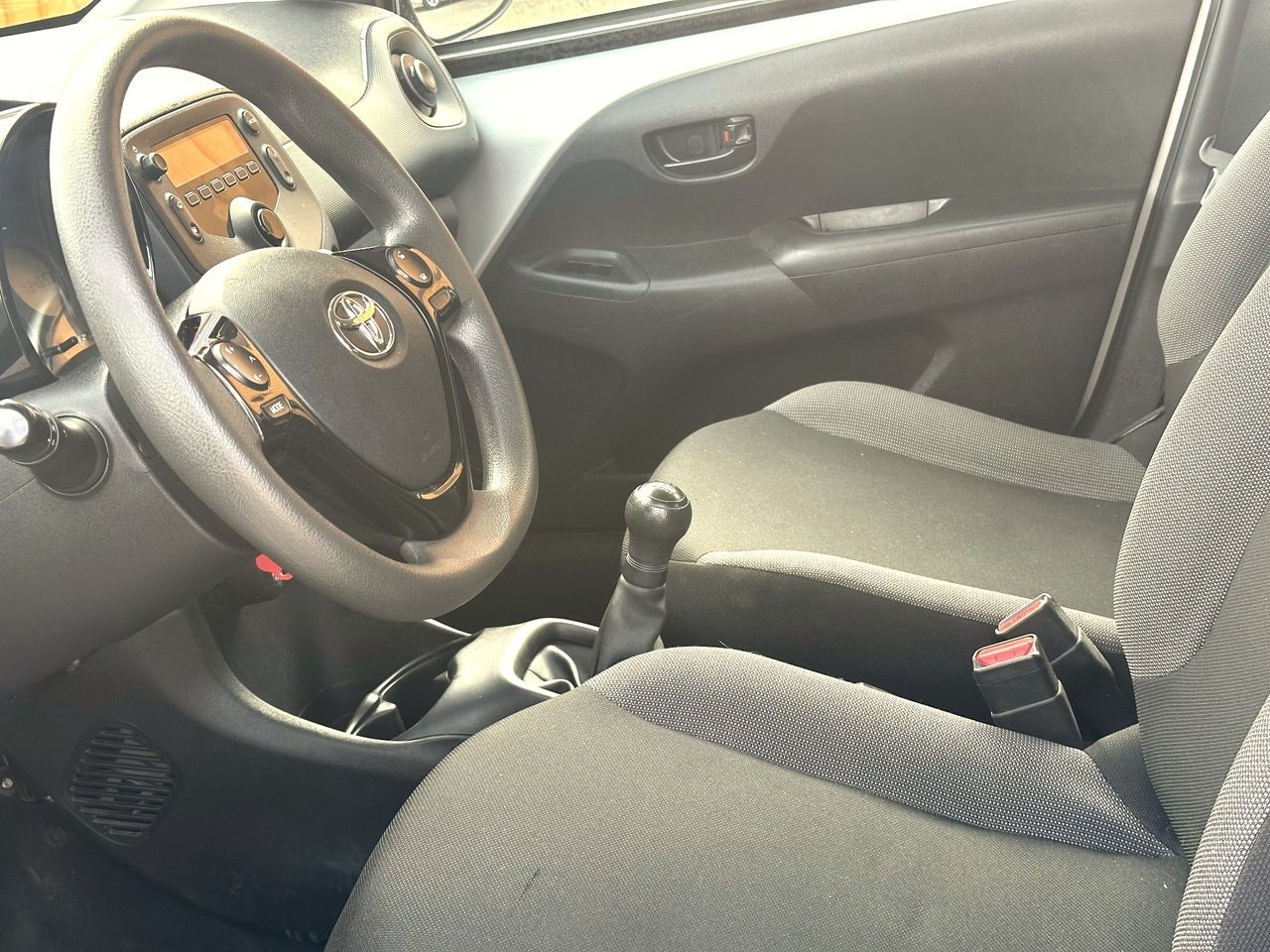 Toyota Aygo — bild 10 av 10