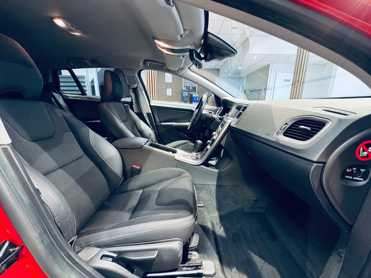 Volvo V60 T5 Powershift, 240hp, 2012