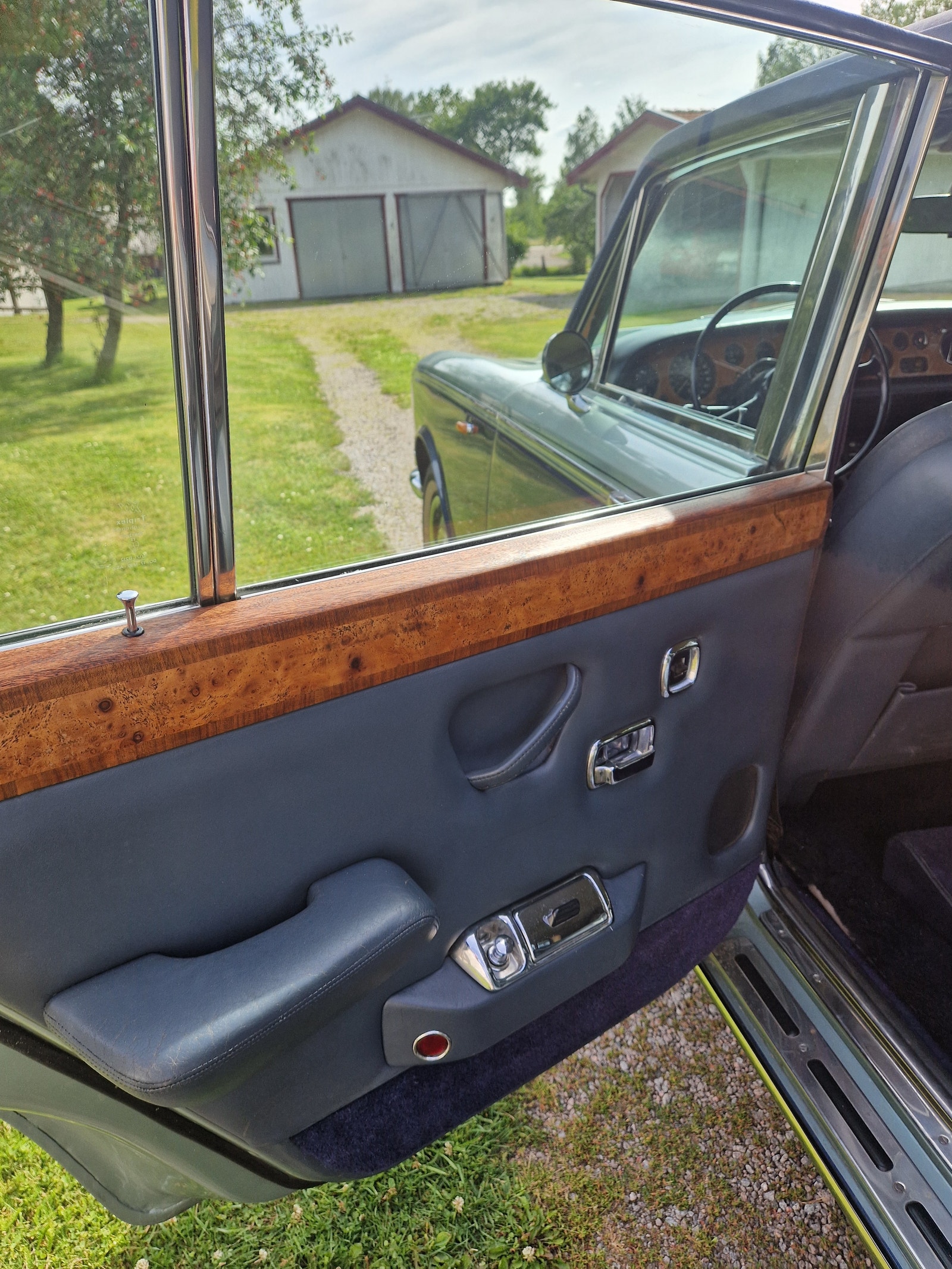 Rolls-Royce Silver Shadow LWB 6.75 V8 Automatic, 3-trins, 203ps, 1973