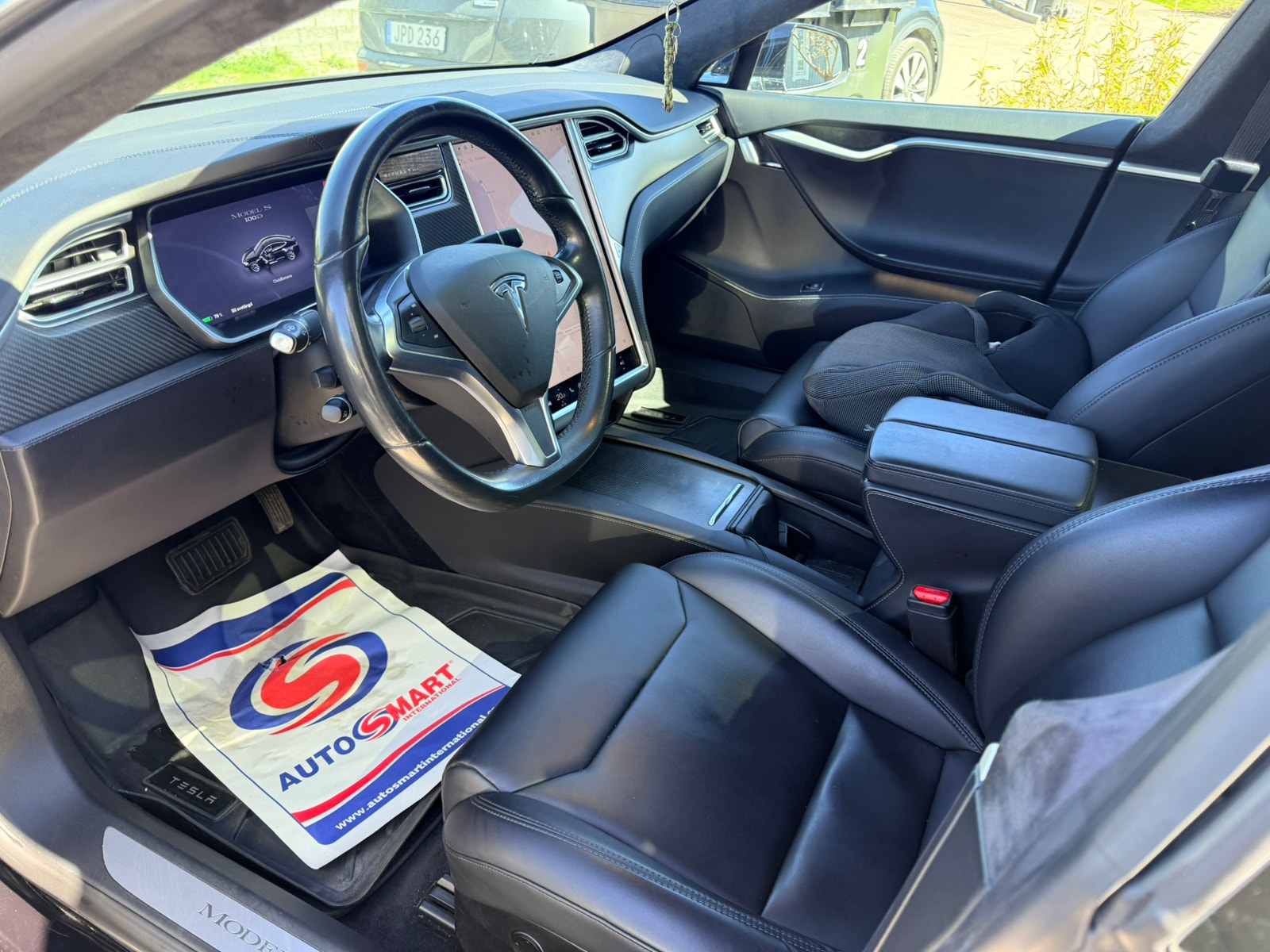 Tesla Model S 100D, 525ps, 2017