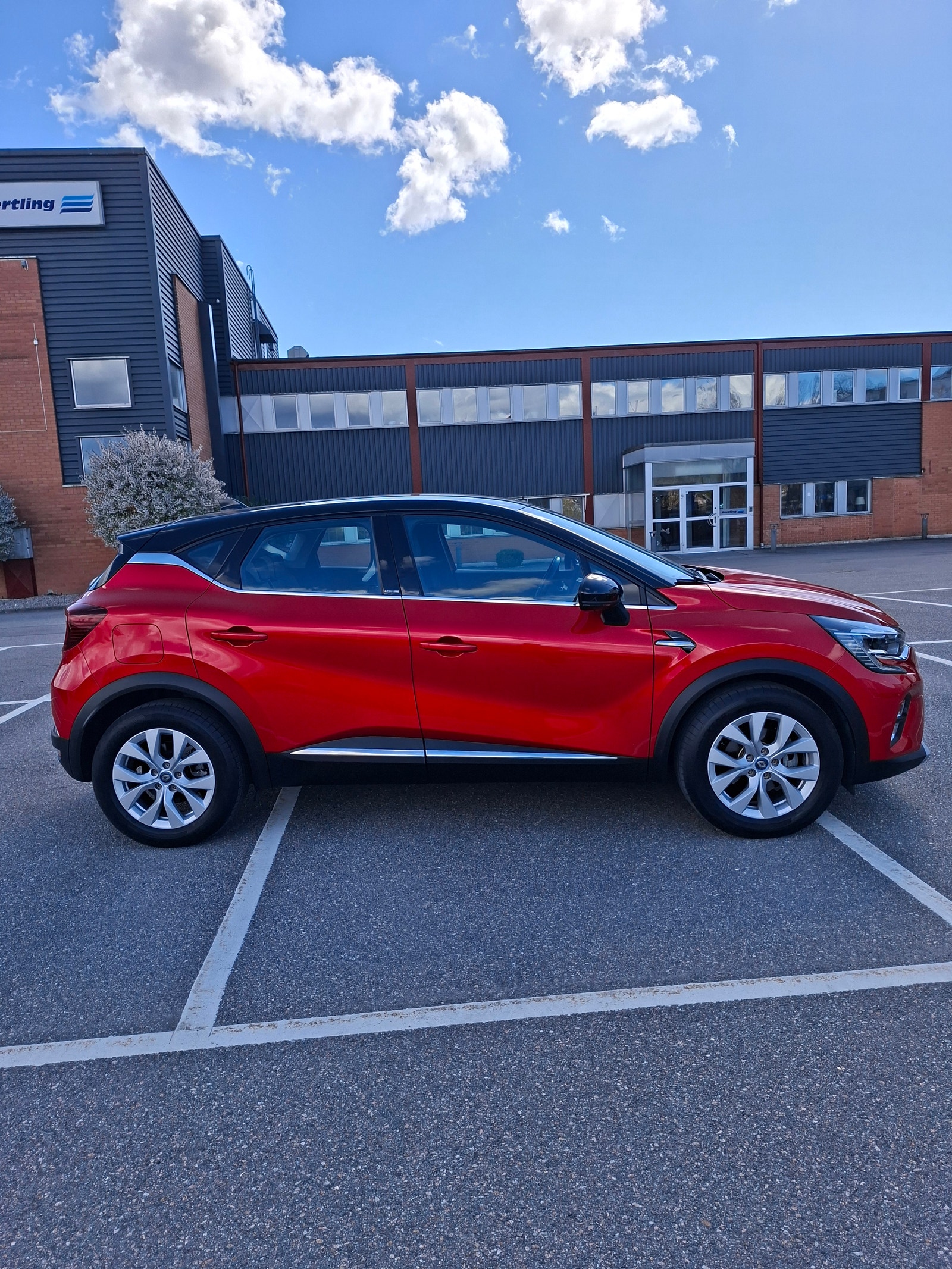 Renault Captur E-TECH Plugin-Hybrid 160 MultiMode, 160hp, 2021