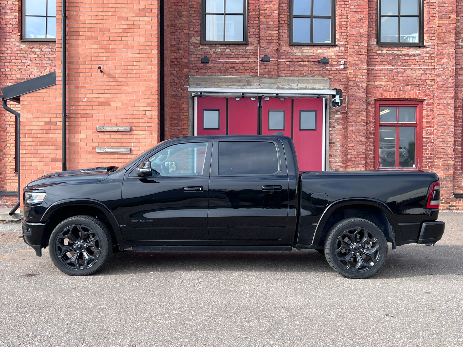 RAM 1500 Crew Cab 5.7 V8 HEMI Flex Fuel 4x4 TorqueFlite, 395hk, 2023