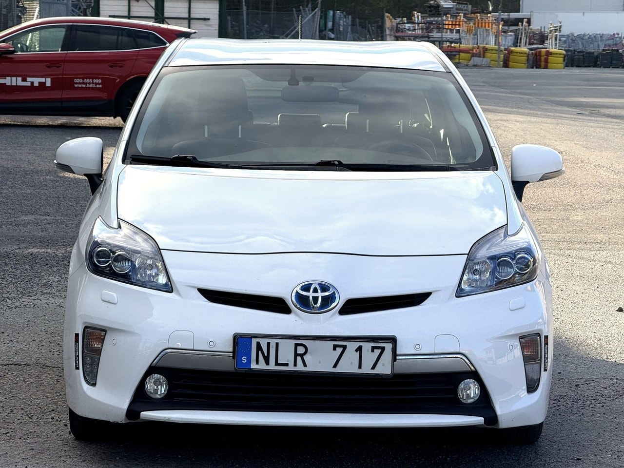 Toyota Prius Plug-in Hybrid — bild 5 av 11