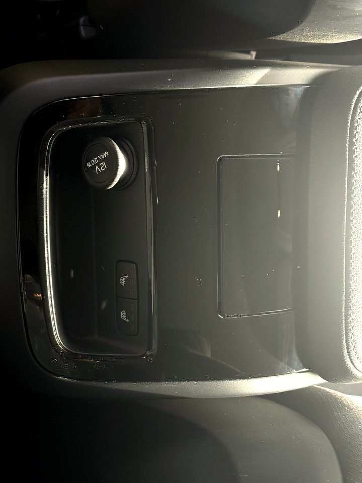 Volvo V60 Recharge T6 AWD Geartronic Momentum — bild 11 av 14
