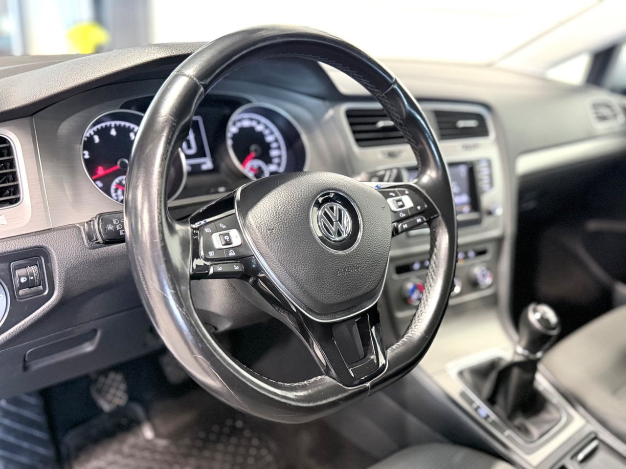 Volkswagen Golf 5-door 1.4 TSI BMT MultiFuel Manual, 125hp, 2015