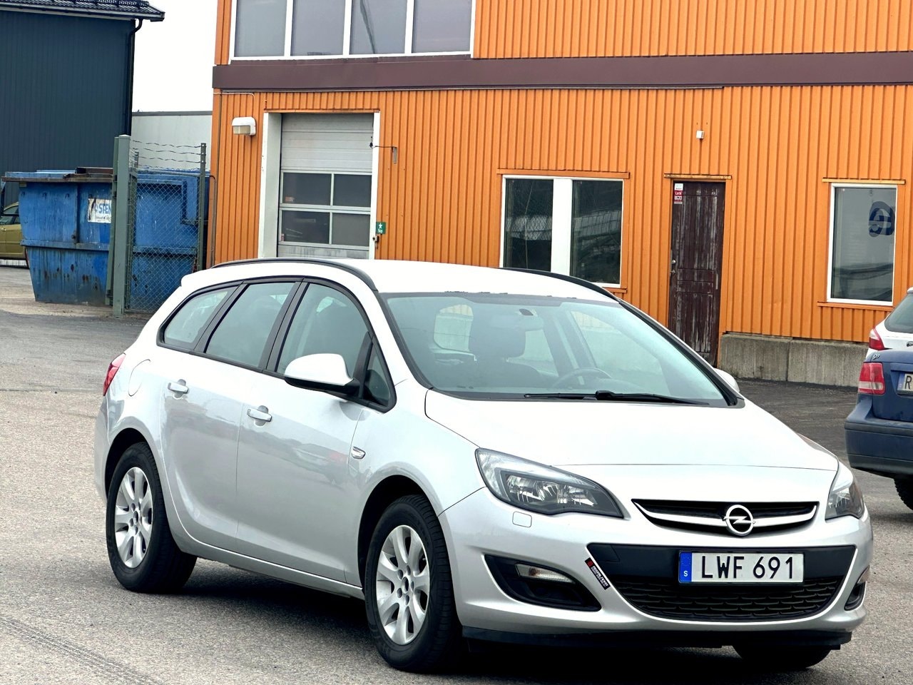 Opel Astra — bild 2 av 9