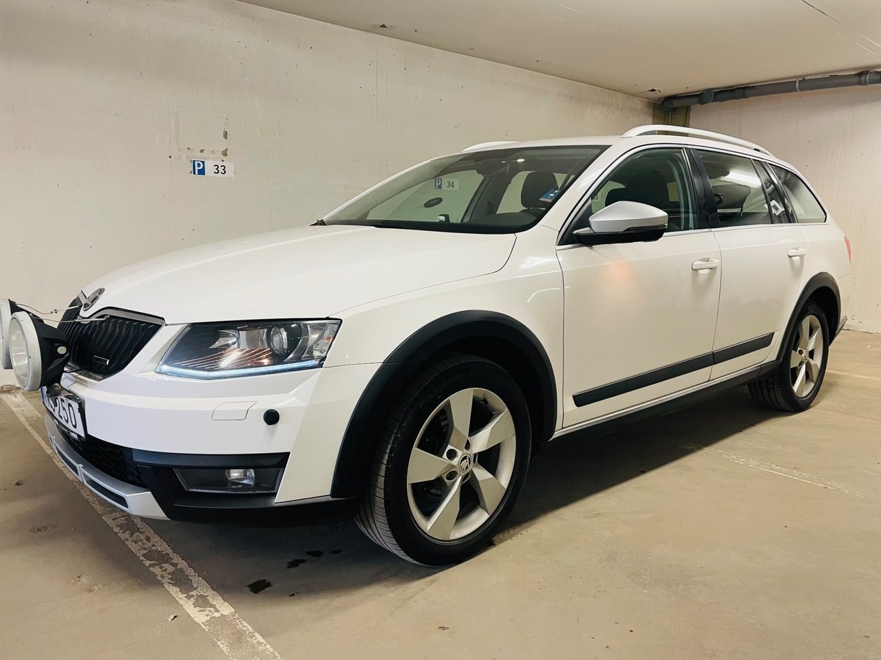 Skoda Octavia Scout 150 hp