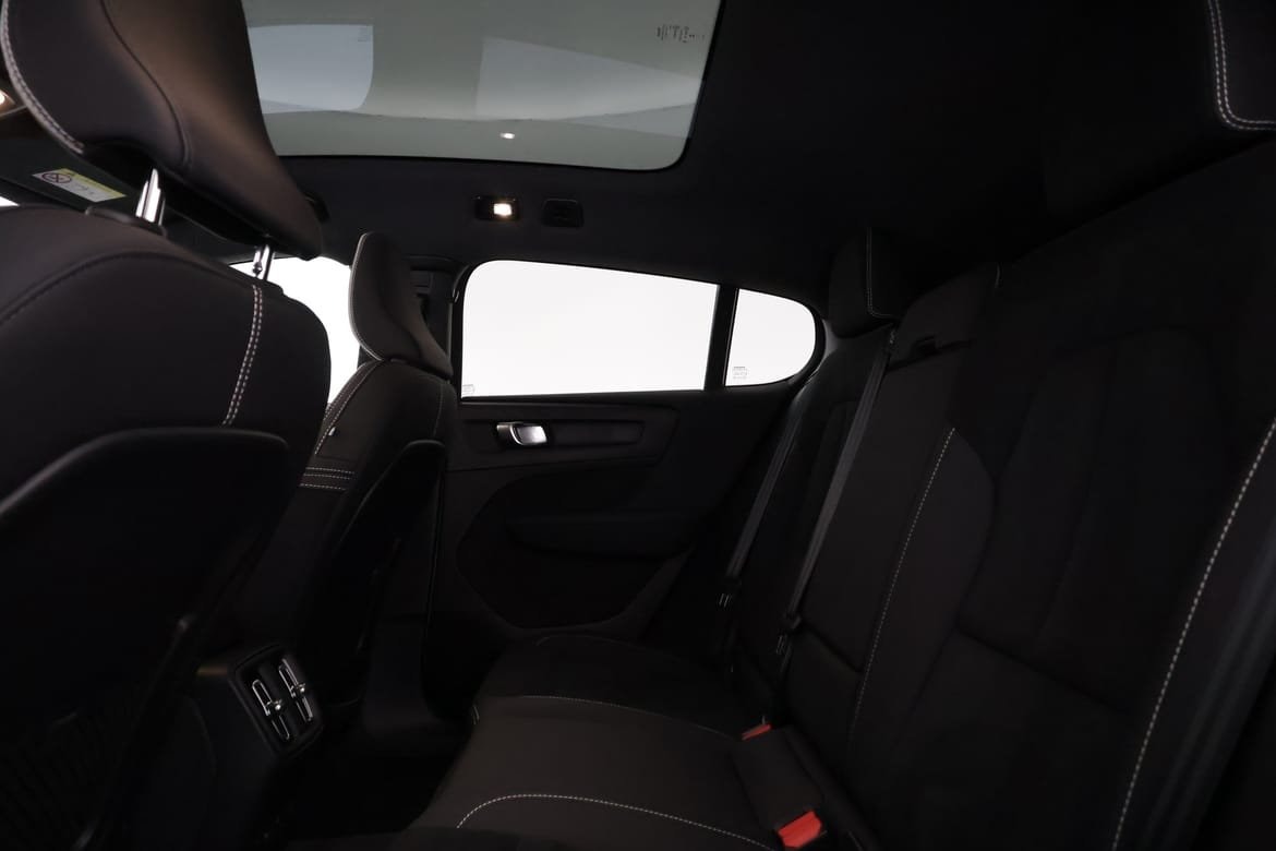Volvo C40 Recharge Twin, 408hp, 2024