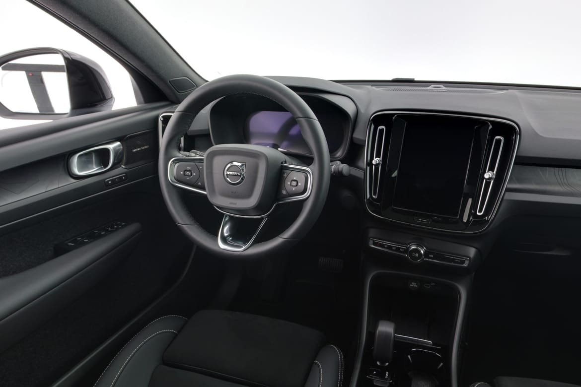 Volvo C40 Recharge Twin, 408hp, 2024