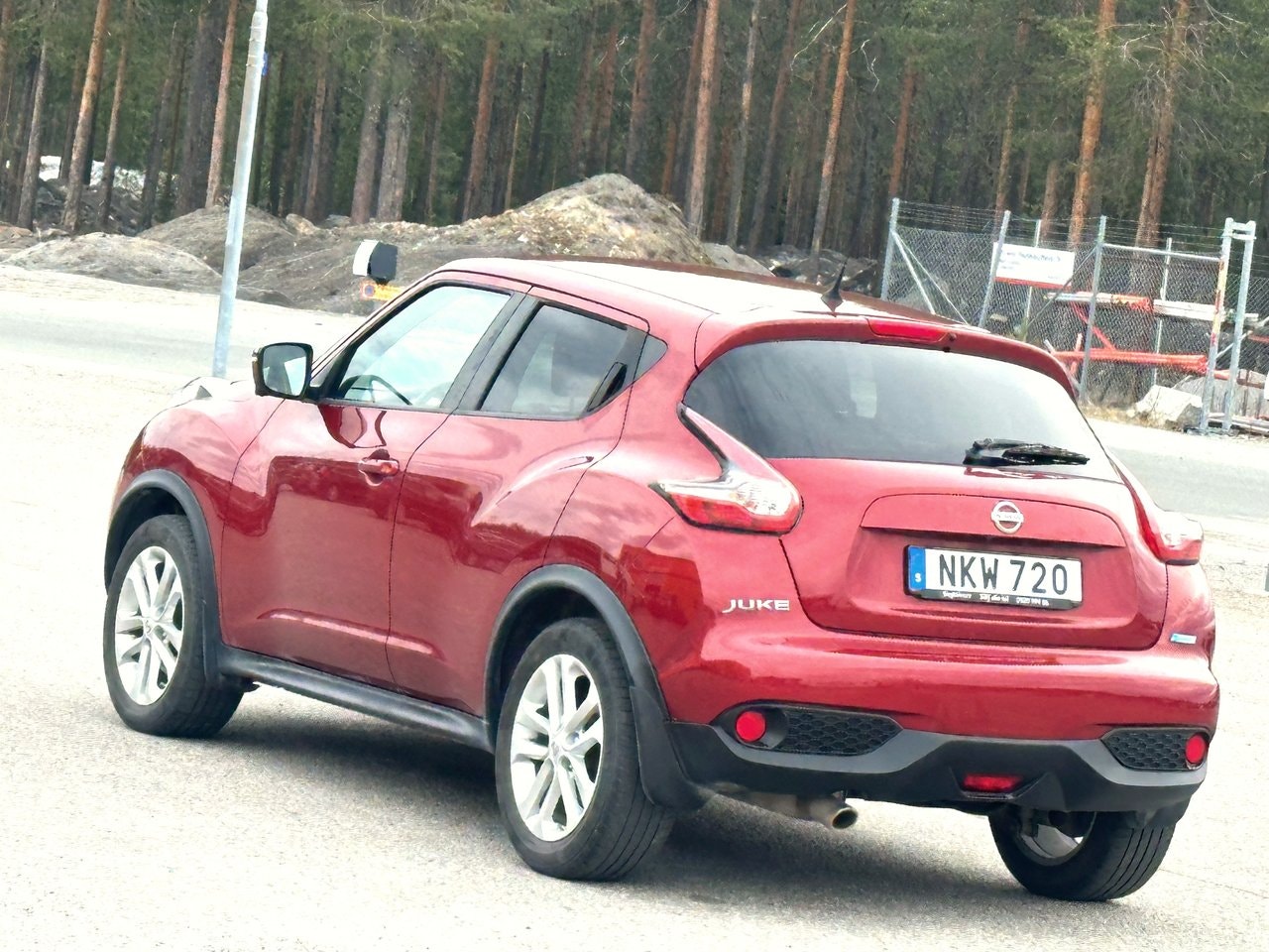 Nissan Juke 1.5 dCi Manuell 110hk — bild 8 av 10