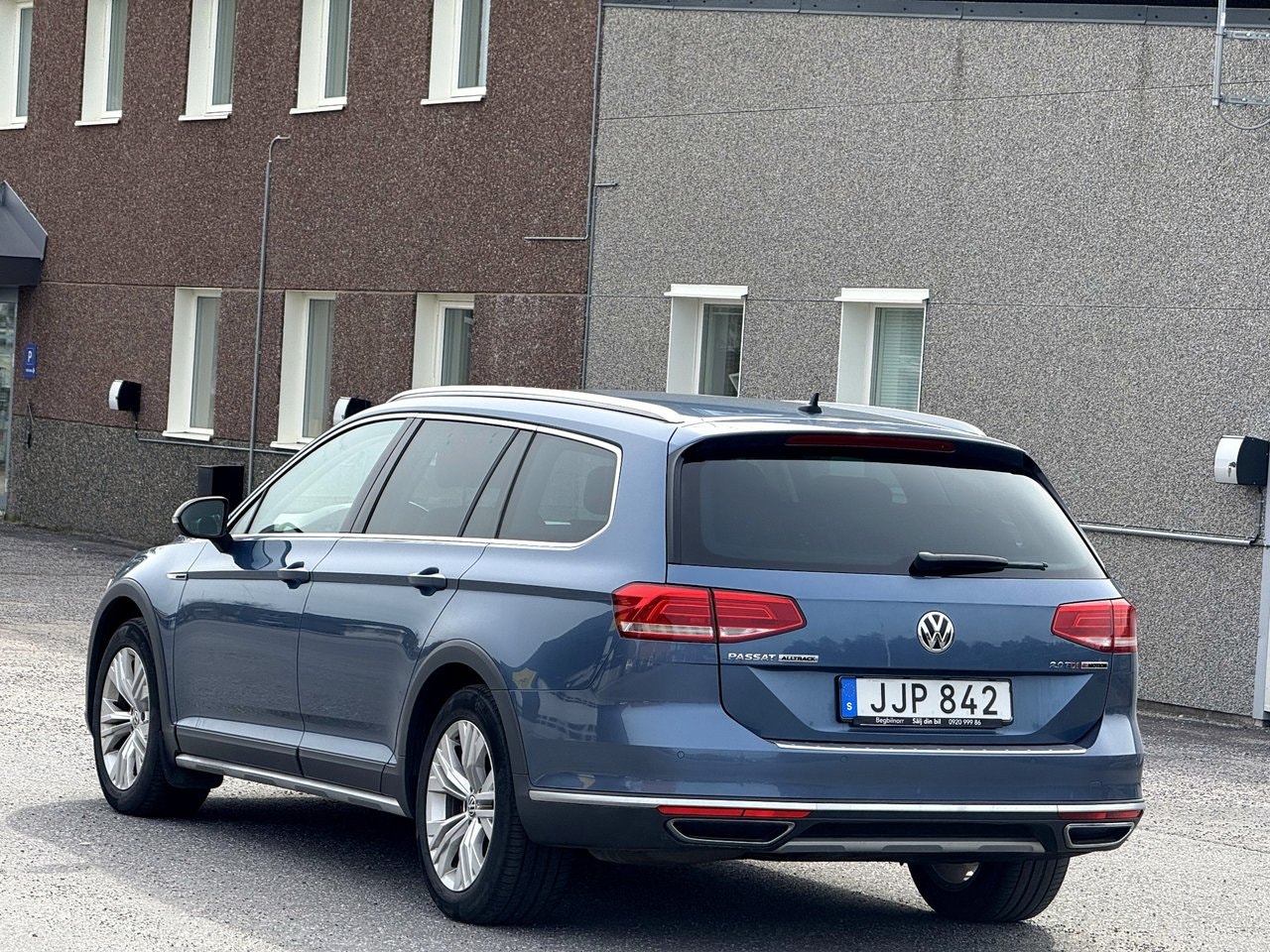 Volkswagen Passat Alltrack — bild 8 av 10