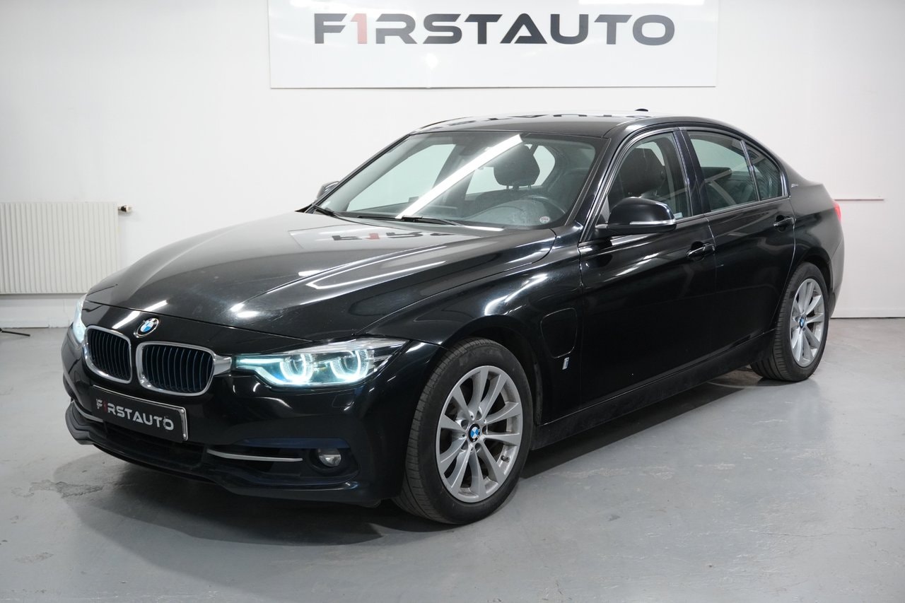 BMW 330e Sedan Steptronic, 252hp, 2018