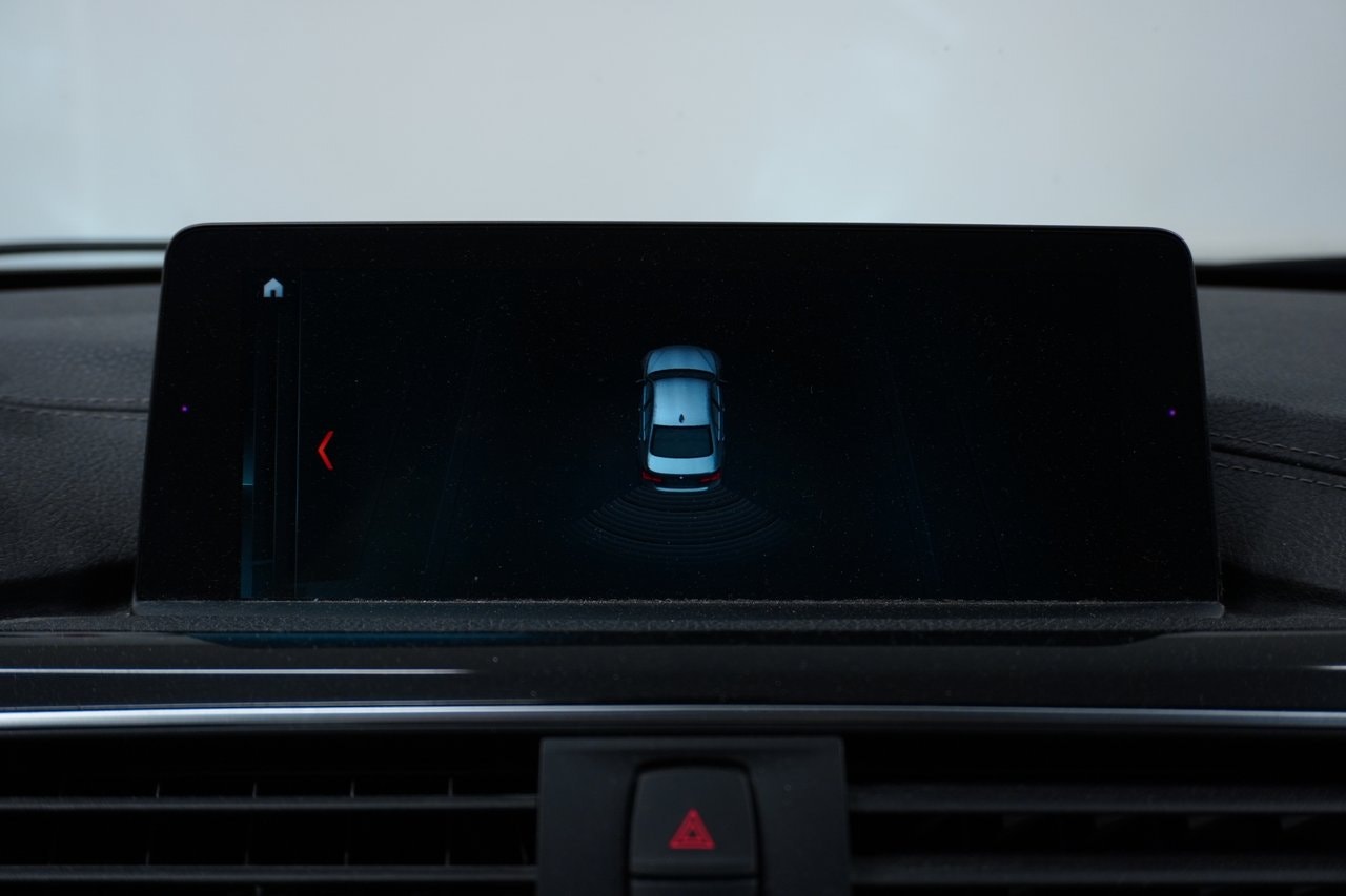 BMW 330e Sedan Steptronic, 252hp, 2018