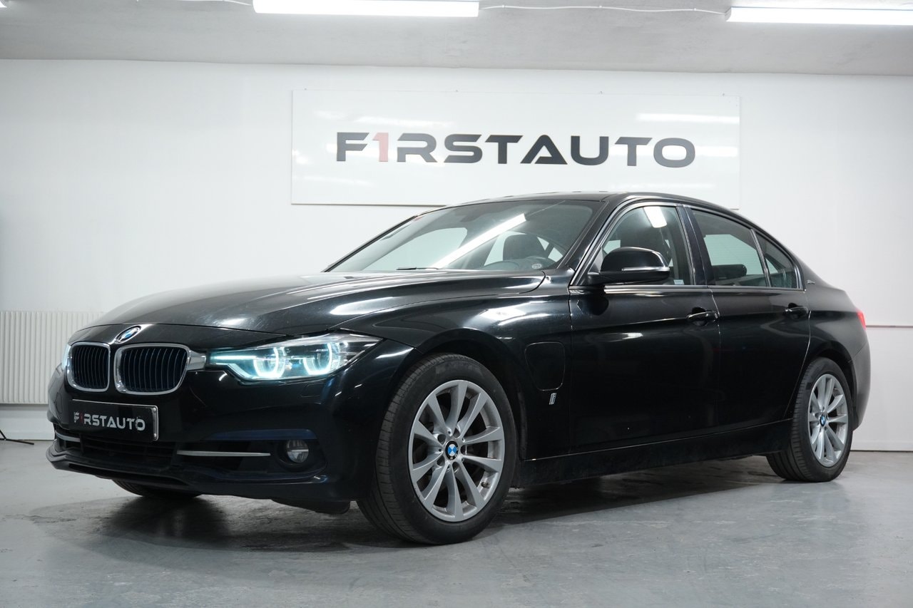 BMW 330e Sedan Steptronic, 252hp, 2018