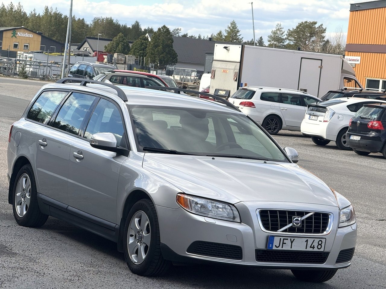 Volvo V70 — bild 5 av 12