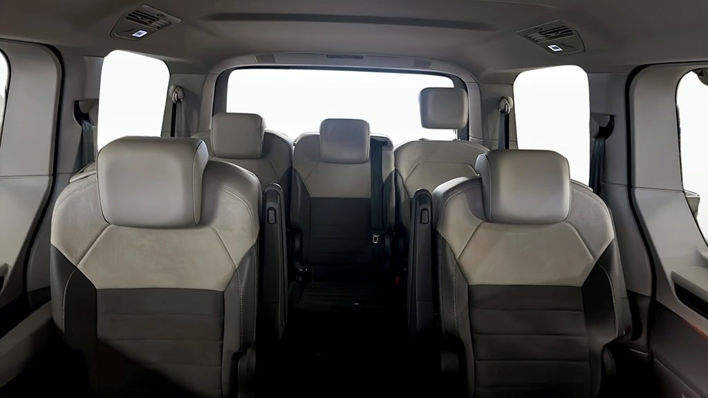 Volkswagen Multivan 2.0 TDI BMT DSG Sequential, 150hp, 2025