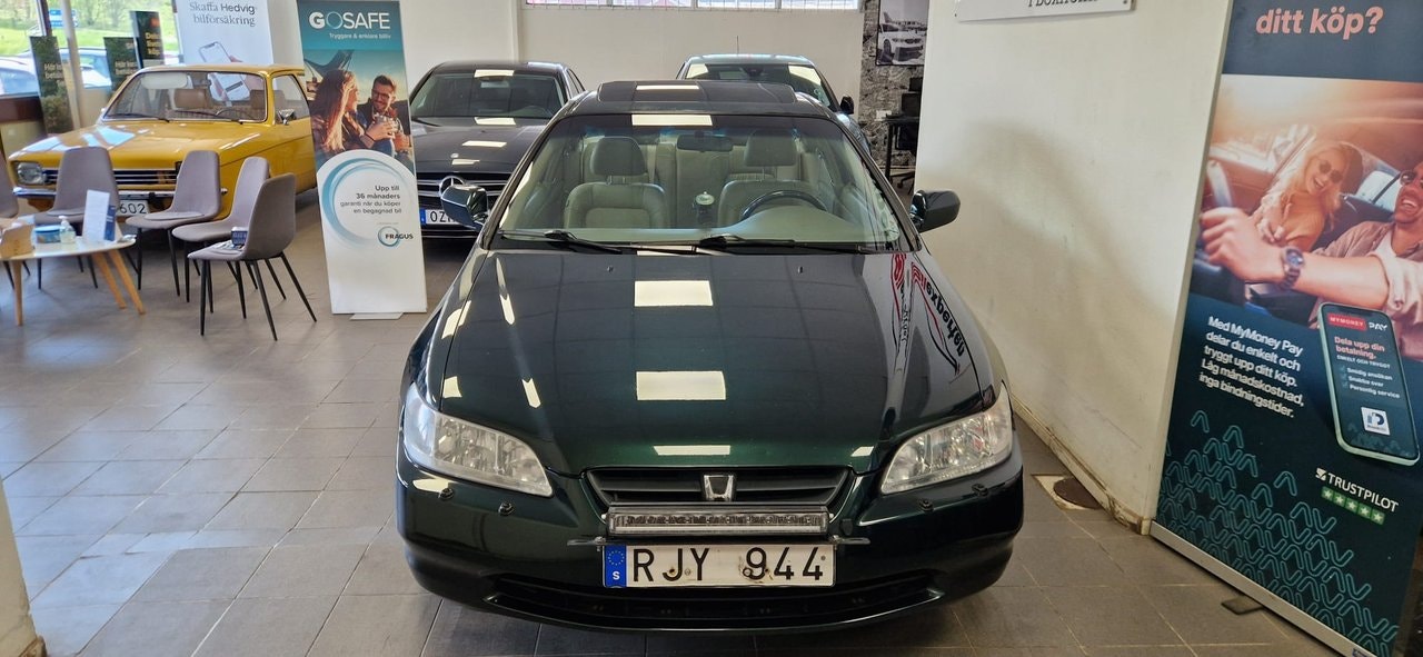 Honda Accord Coupé 3.0 V6 Automatic, 200hp, 2000