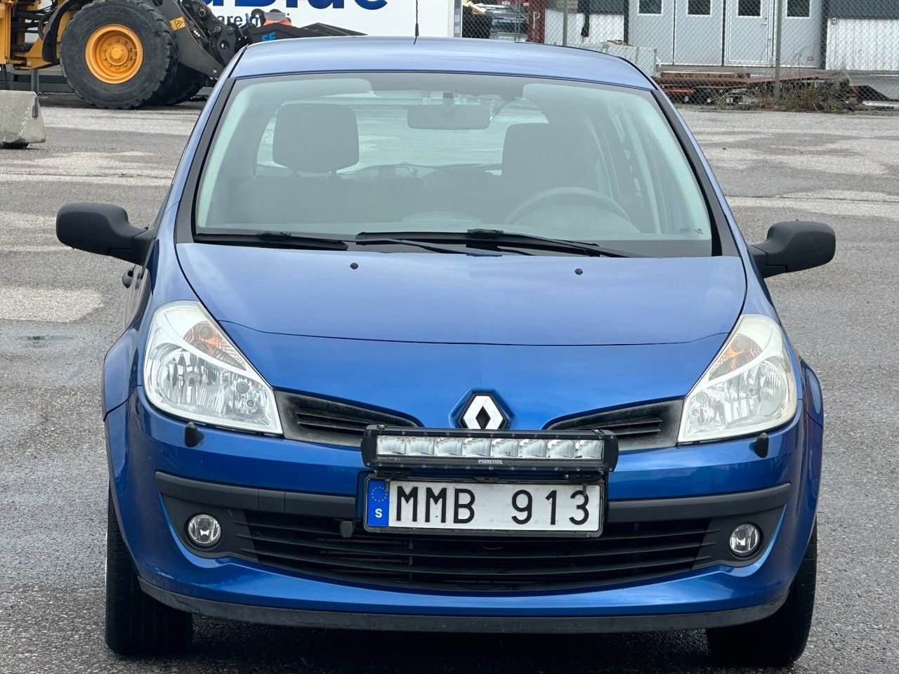 Renault Clio — bild 2 av 10