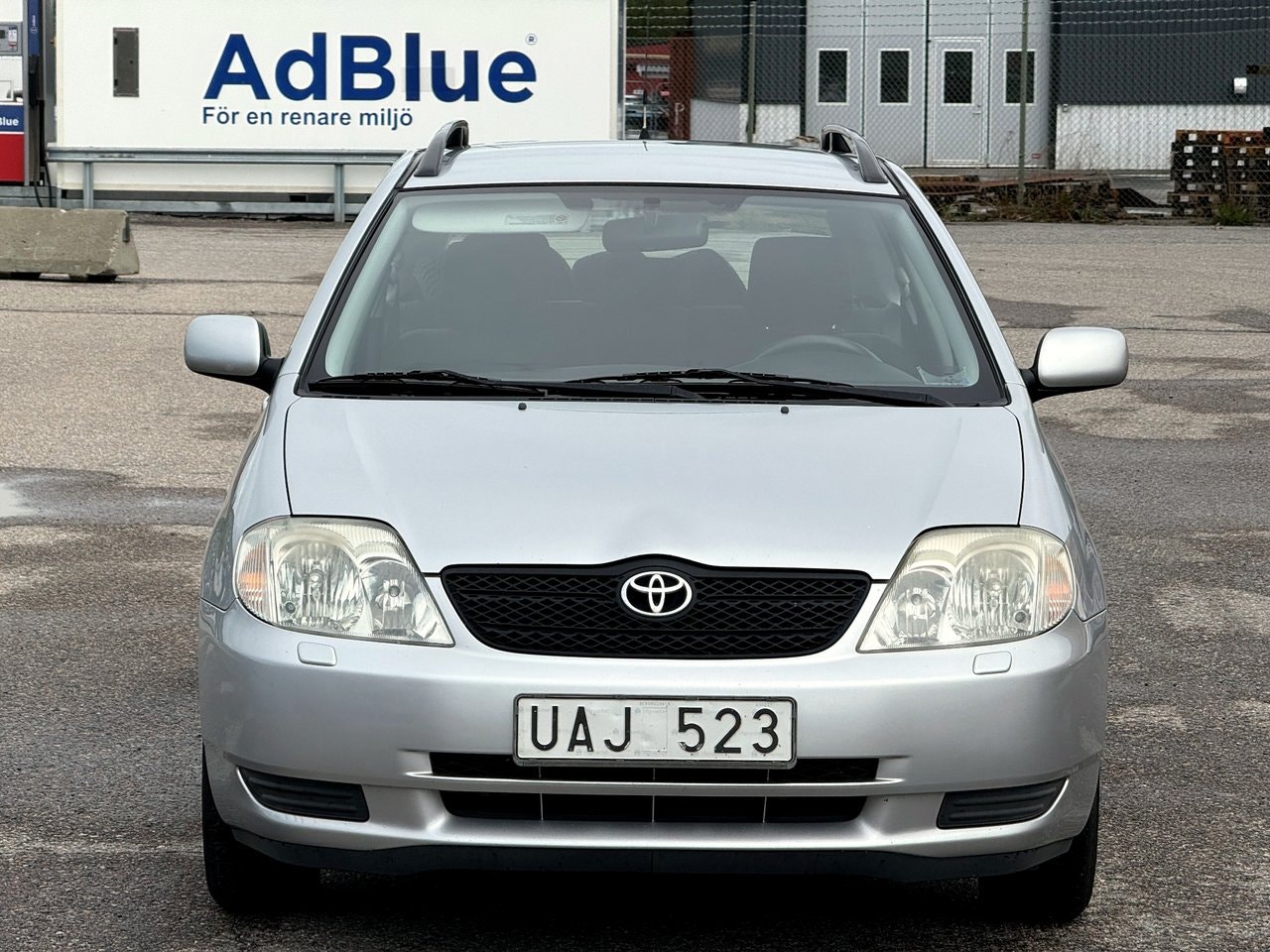 Toyota Corolla — bild 2 av 9