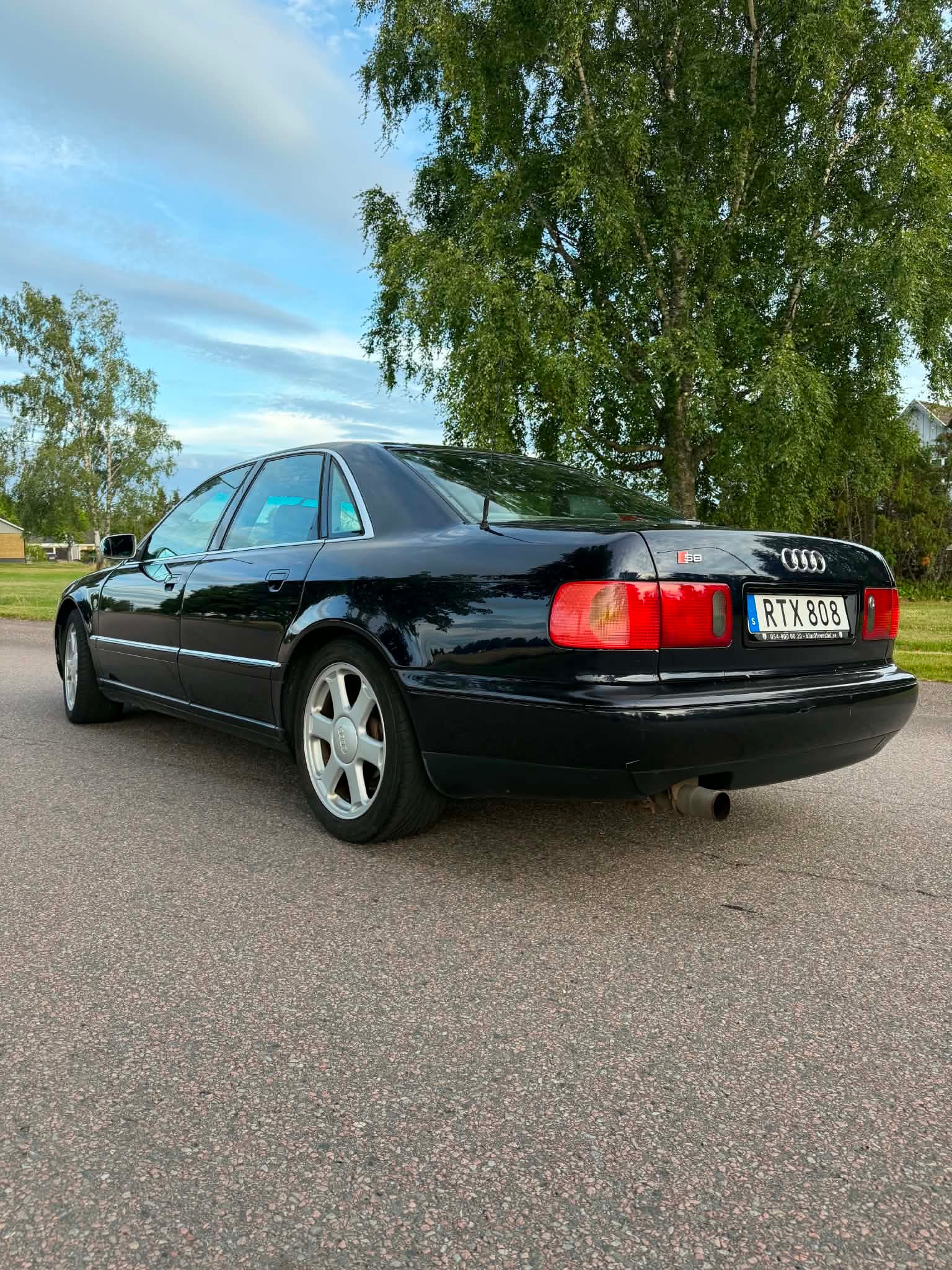 Audi S8 4.2 quattro Automatisk, 5-trinn, 340hk, 1998