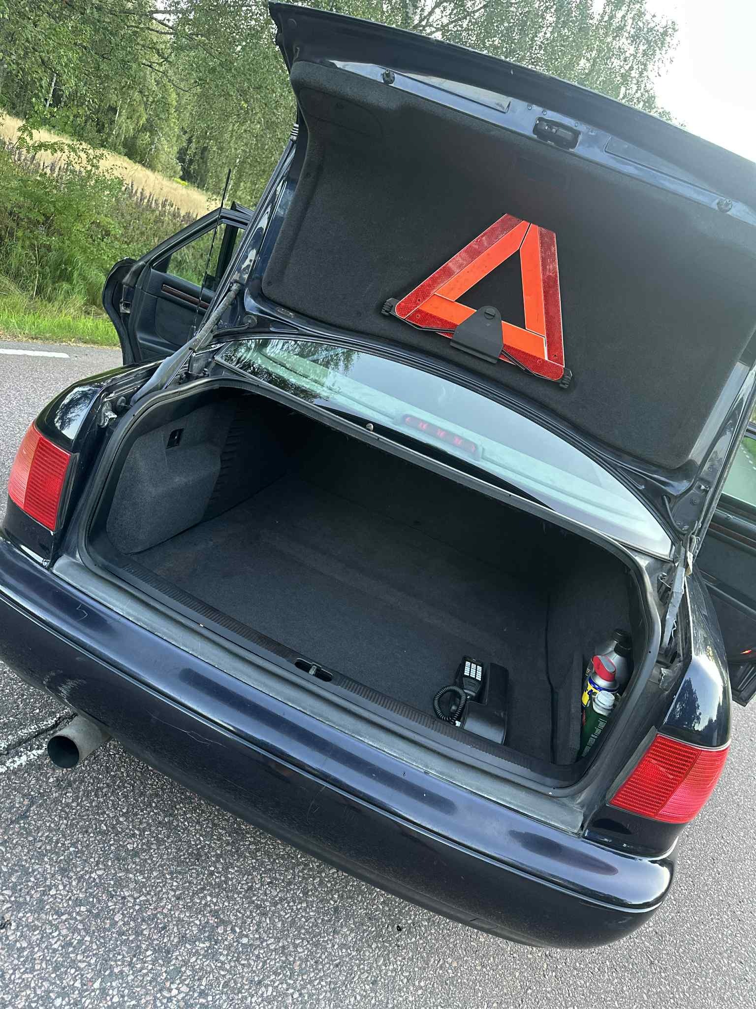 Audi S8 4.2 quattro Automatisk, 5-trinn, 340hk, 1998