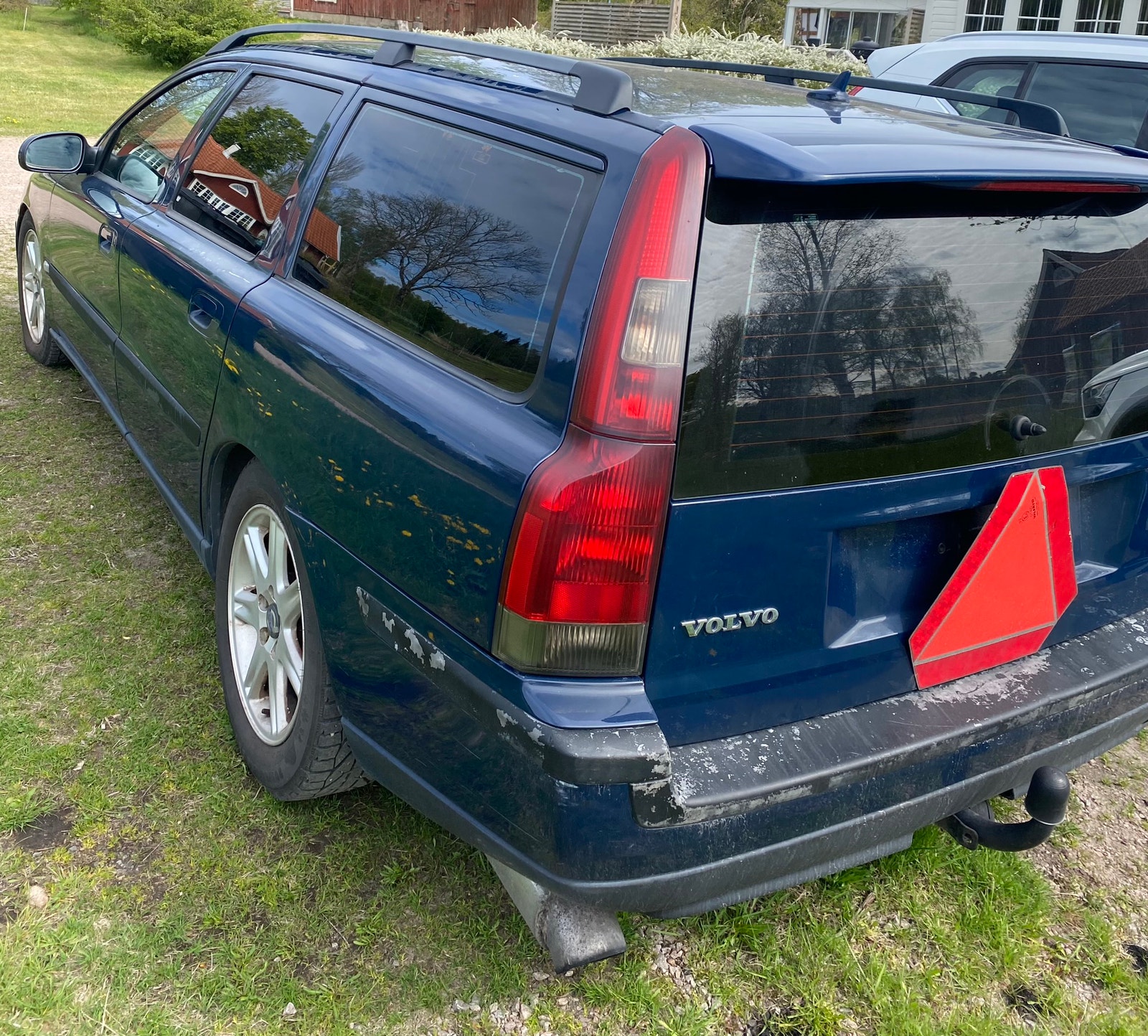 Volvo V70 D5 Automatic, 163hp, 2003