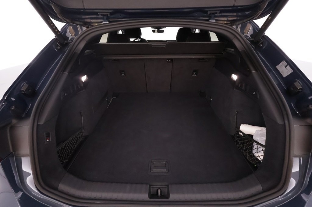 Audi A6 Avant e-tron performance, 367hk, 2025