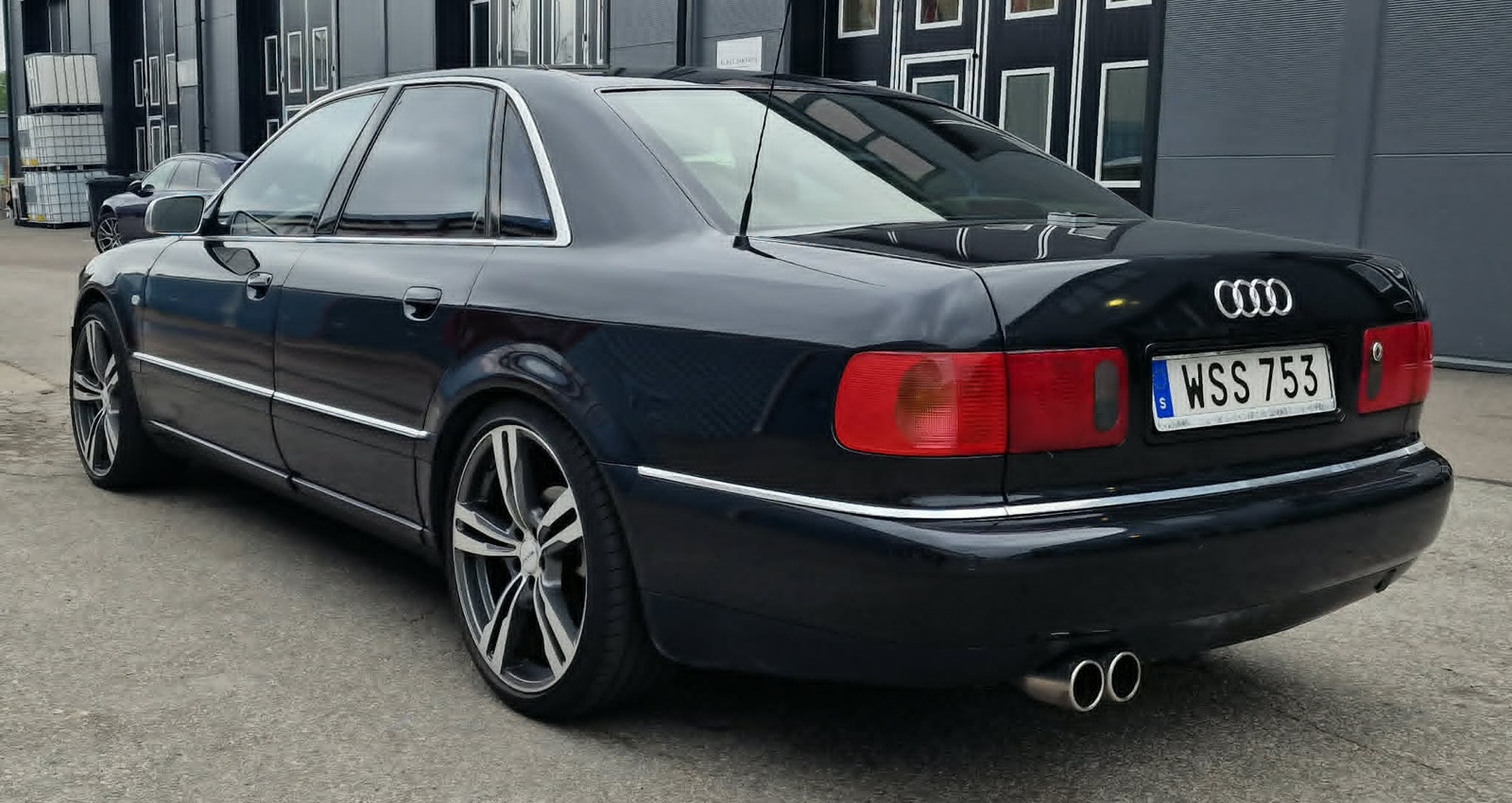 Audi S8 4.2 V8 quattro Automatic, 5-trins, 360ps, 2002