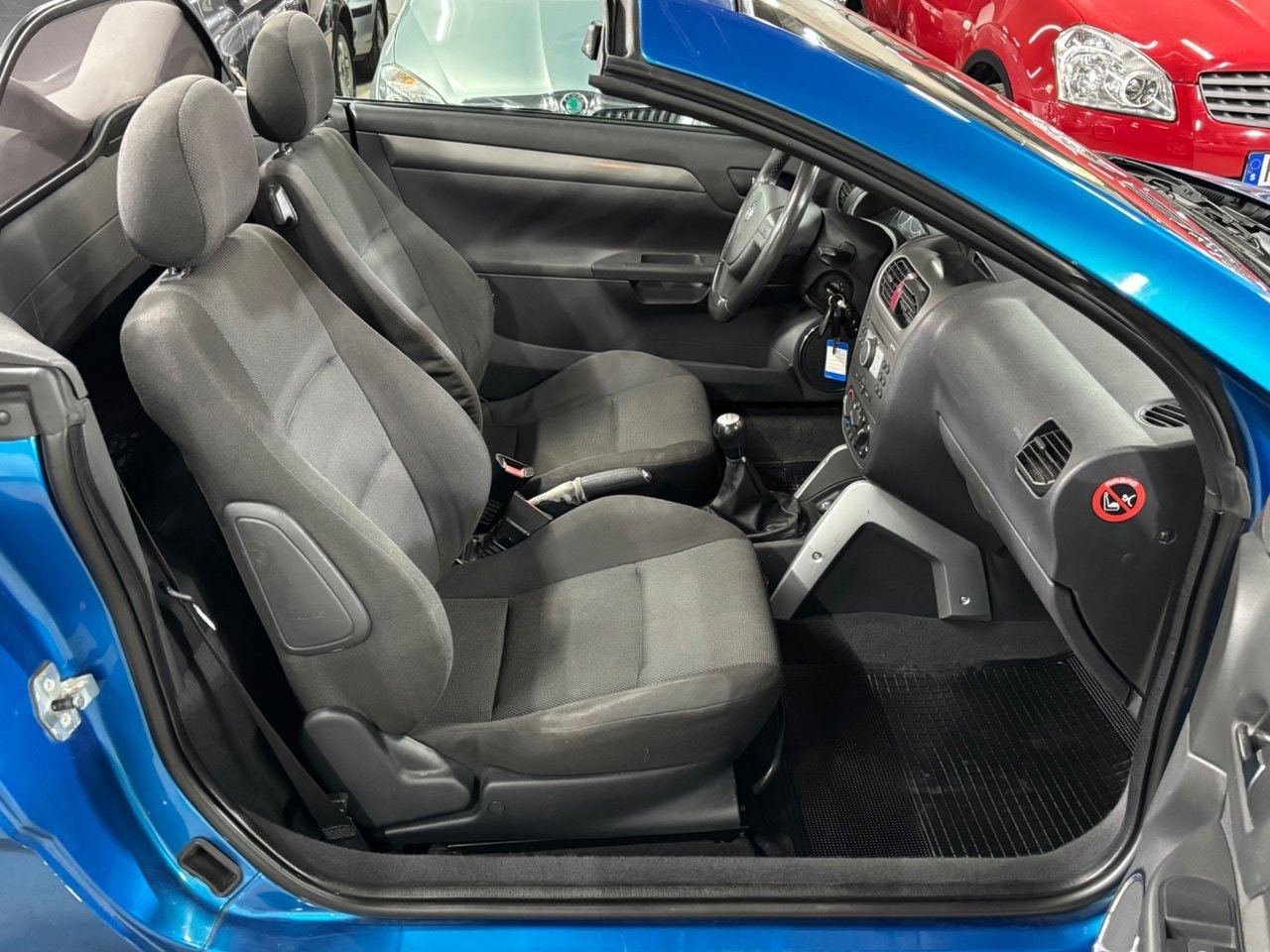 Opel Tigra TwinTop 1.4 Twinport Manual, 5-trins, 90ps, 2005
