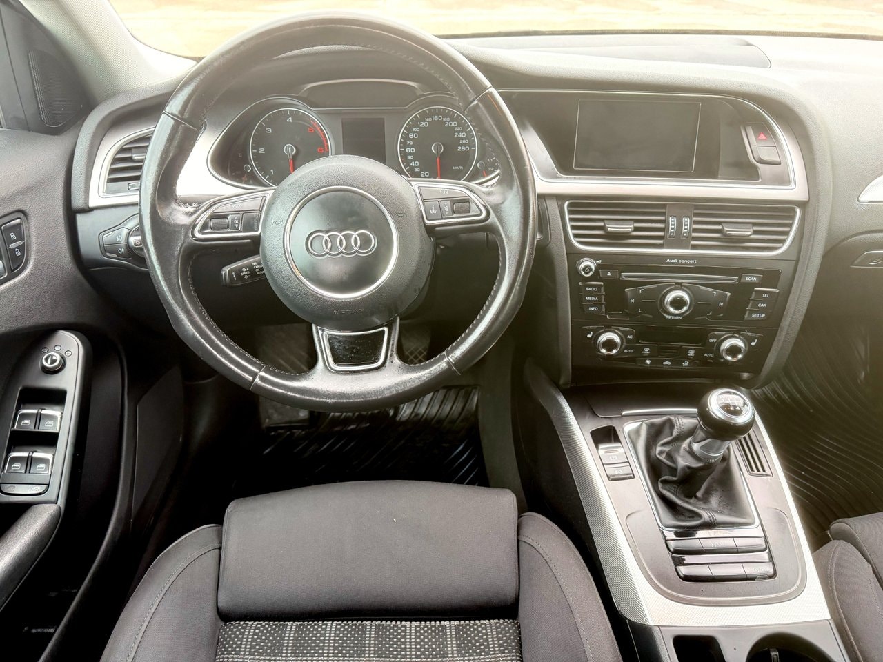 Audi A4 — bild 10 av 10