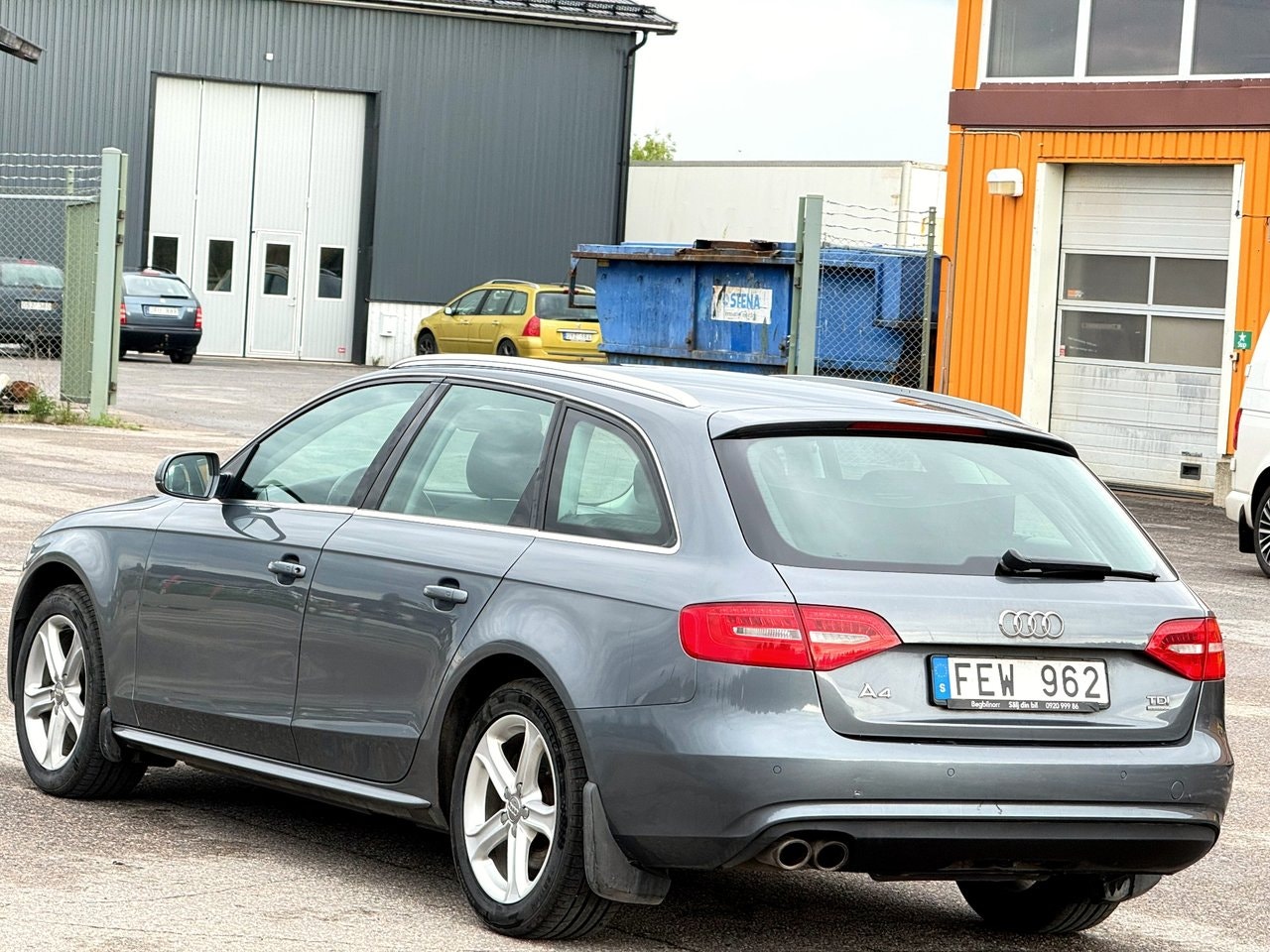 Audi A4 — bild 8 av 10