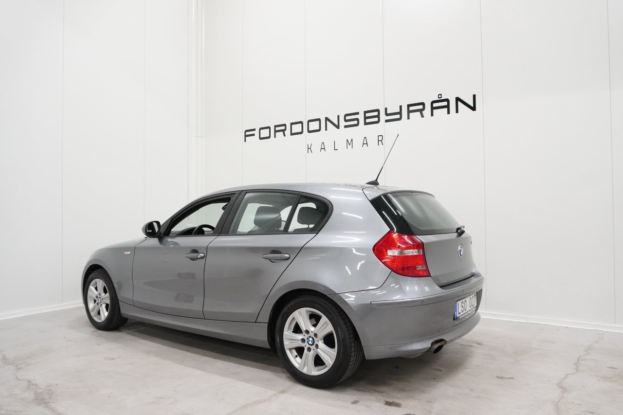 BMW 116i 5-dørs Manuell, 6-trinn, 122hk, 2011