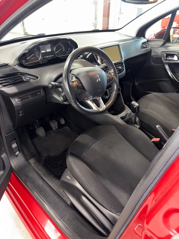 Peugeot 208 5-dörrar 1.2 PureTech 82 Manuell, 82hk, 2017