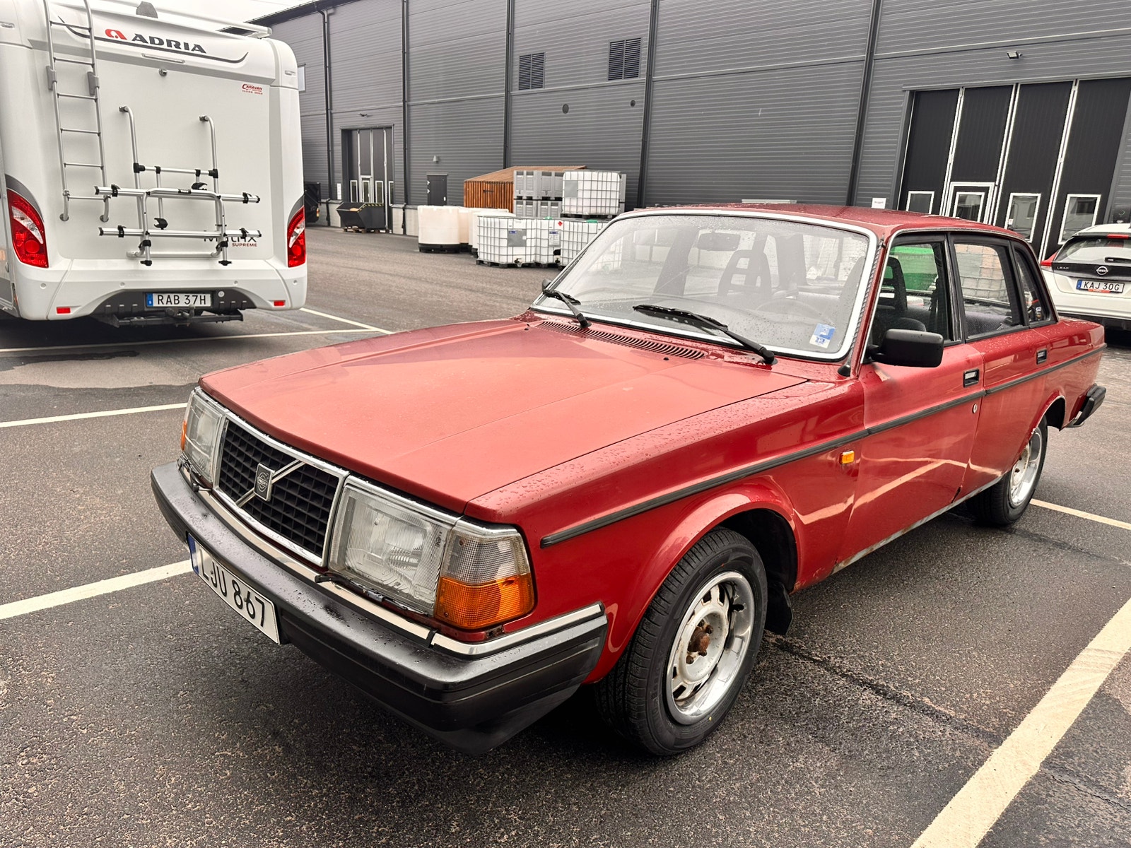For sale - Volvo 240 4-door 2.0 Manual, 103hp, 1985