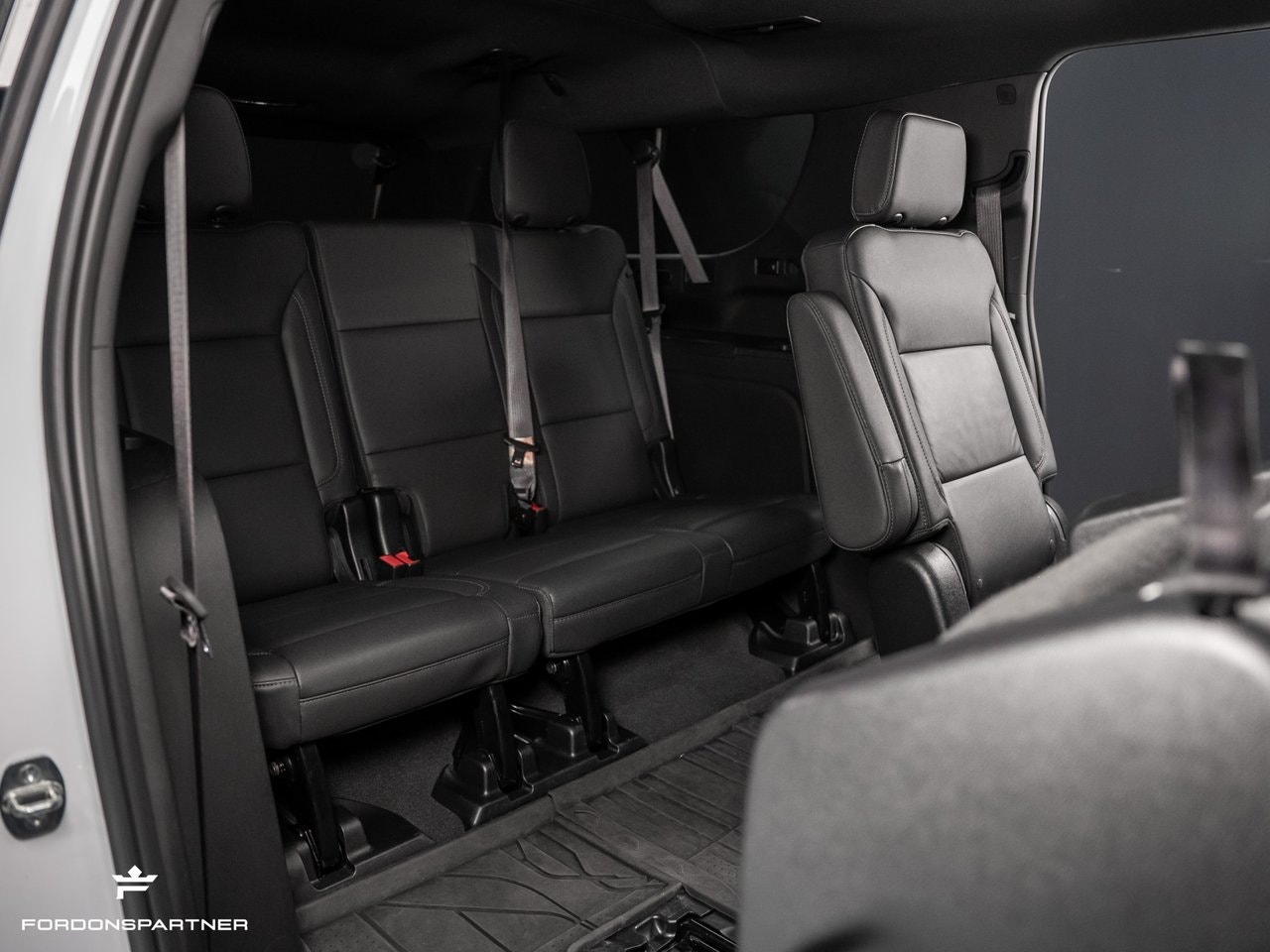Chevrolet Suburban 5.3 V8 4WD Hydra-Matic, 360hp, 2023